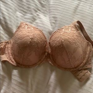 Victoria Secret Body by Victoria